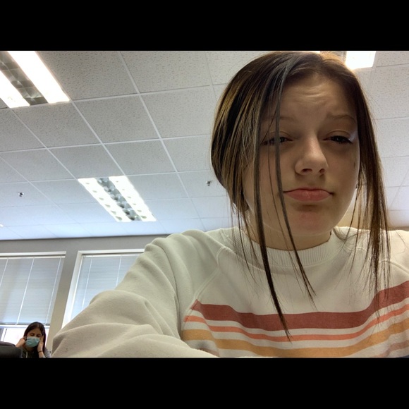 Meet your Posher, Braileigh - Picture 1 of 1